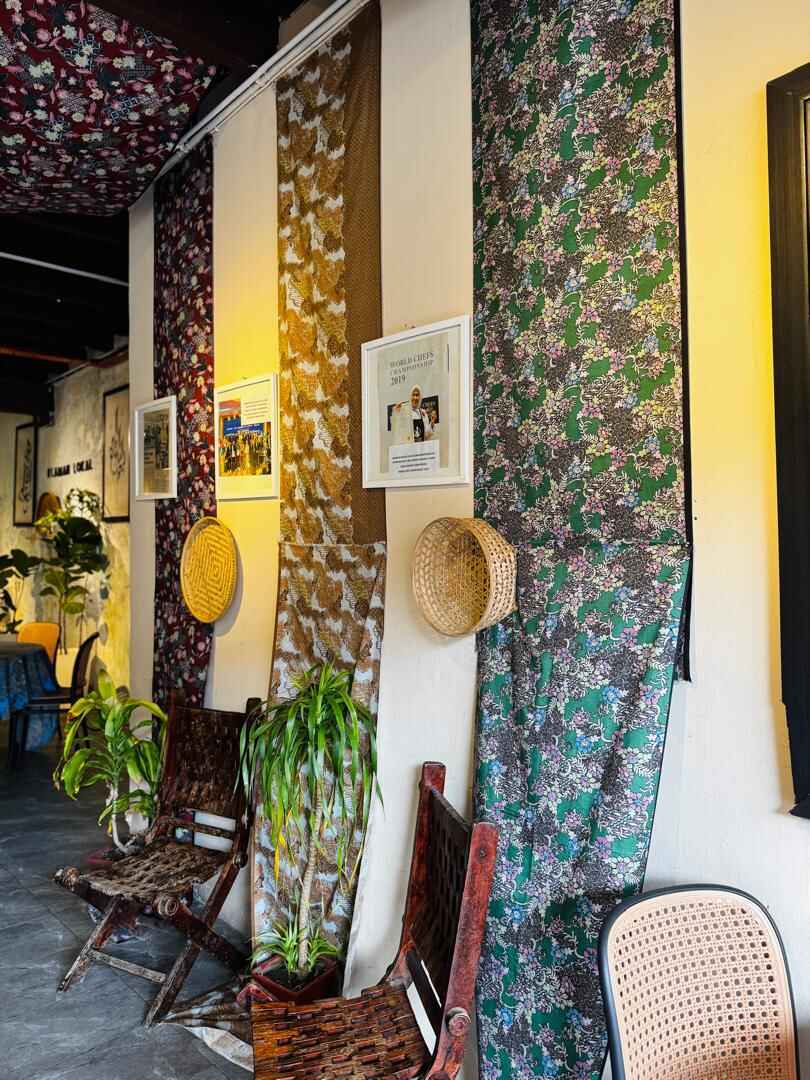 Restoran Laman Lokal photo at 74, Jalan Tengkera, Taman Kota Laksamana, Melaka