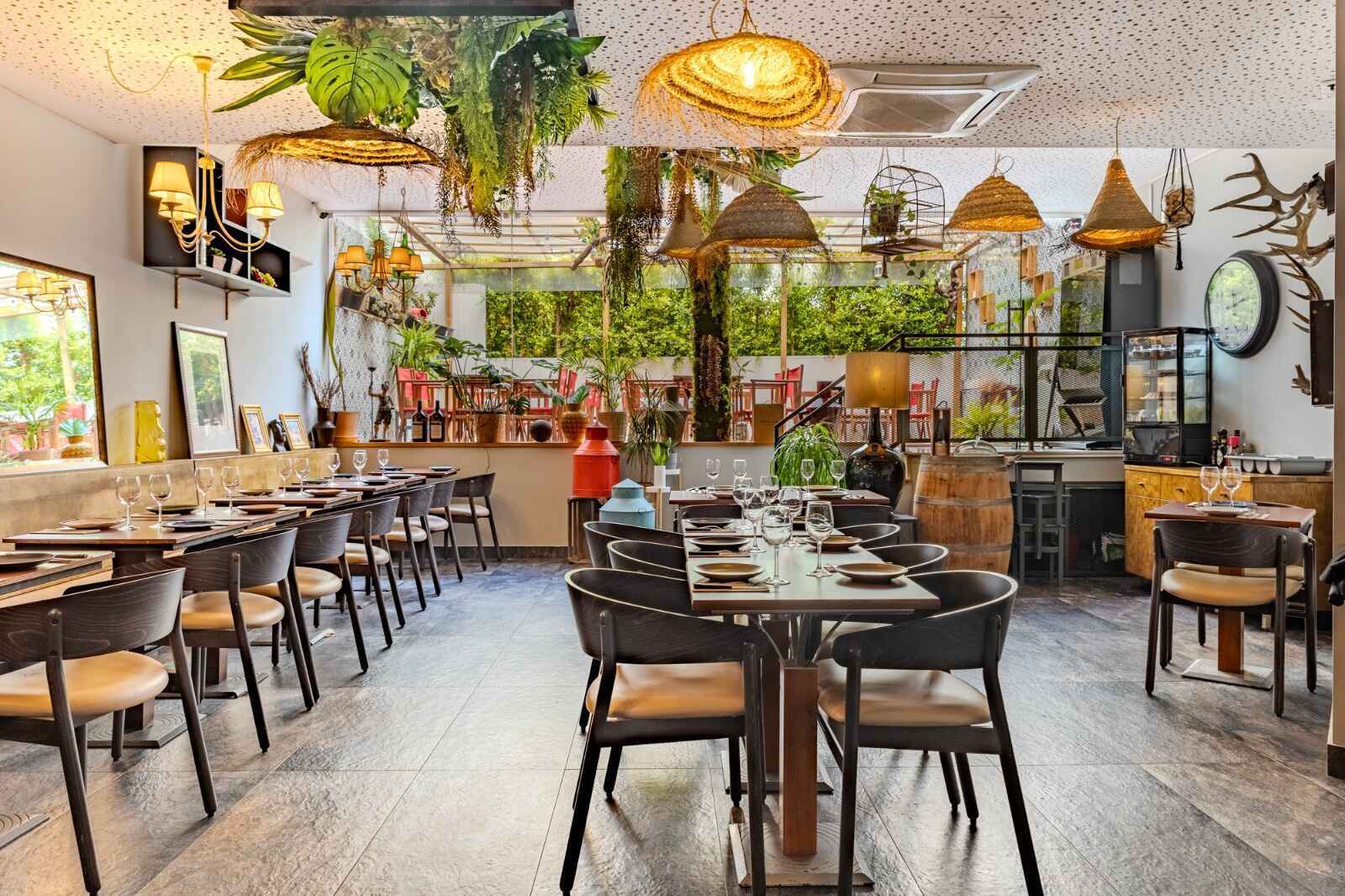 Taberna Wine Hunters photo at R. Pascoal de Melo 70 A, 1000-232 Lisboa, Portugal, Lisbon