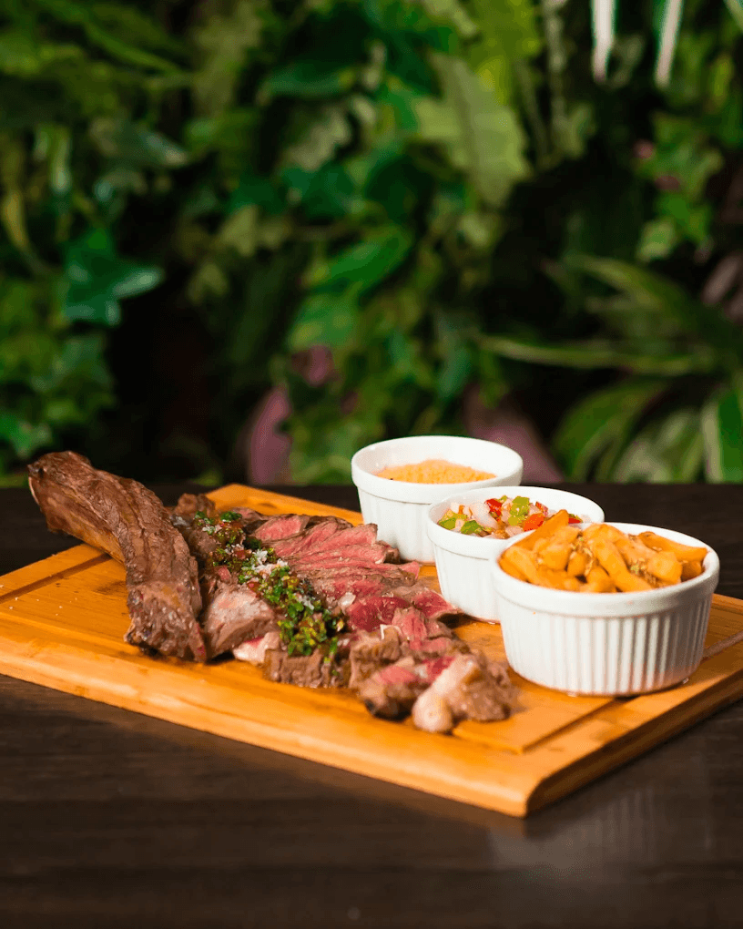 Boteco Dona Luzia - Linda-a-Velha photo at R. Manuel Ferreira 23A, 2795-229 Linda-a-Velha, Portugal, Portugal