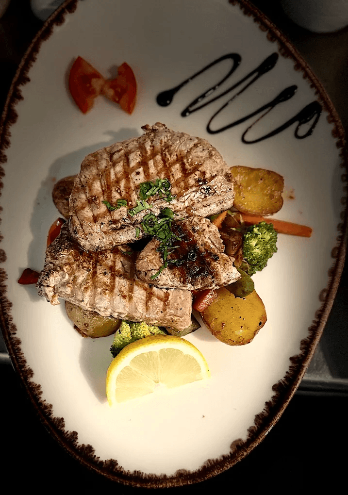 Gruta do Paraíso photo at Rua do Paraíso 62, 1100-256 Lisboa, Portugal, Portugal