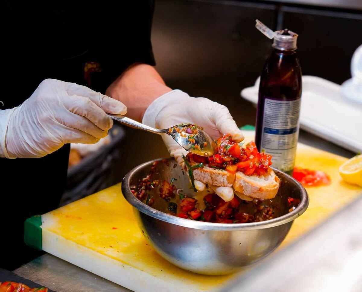 Eating Bear - Taberna Lusitana photo at R. da Madalena 64, 1100-321 Lisboa, Portugal, Lisbon