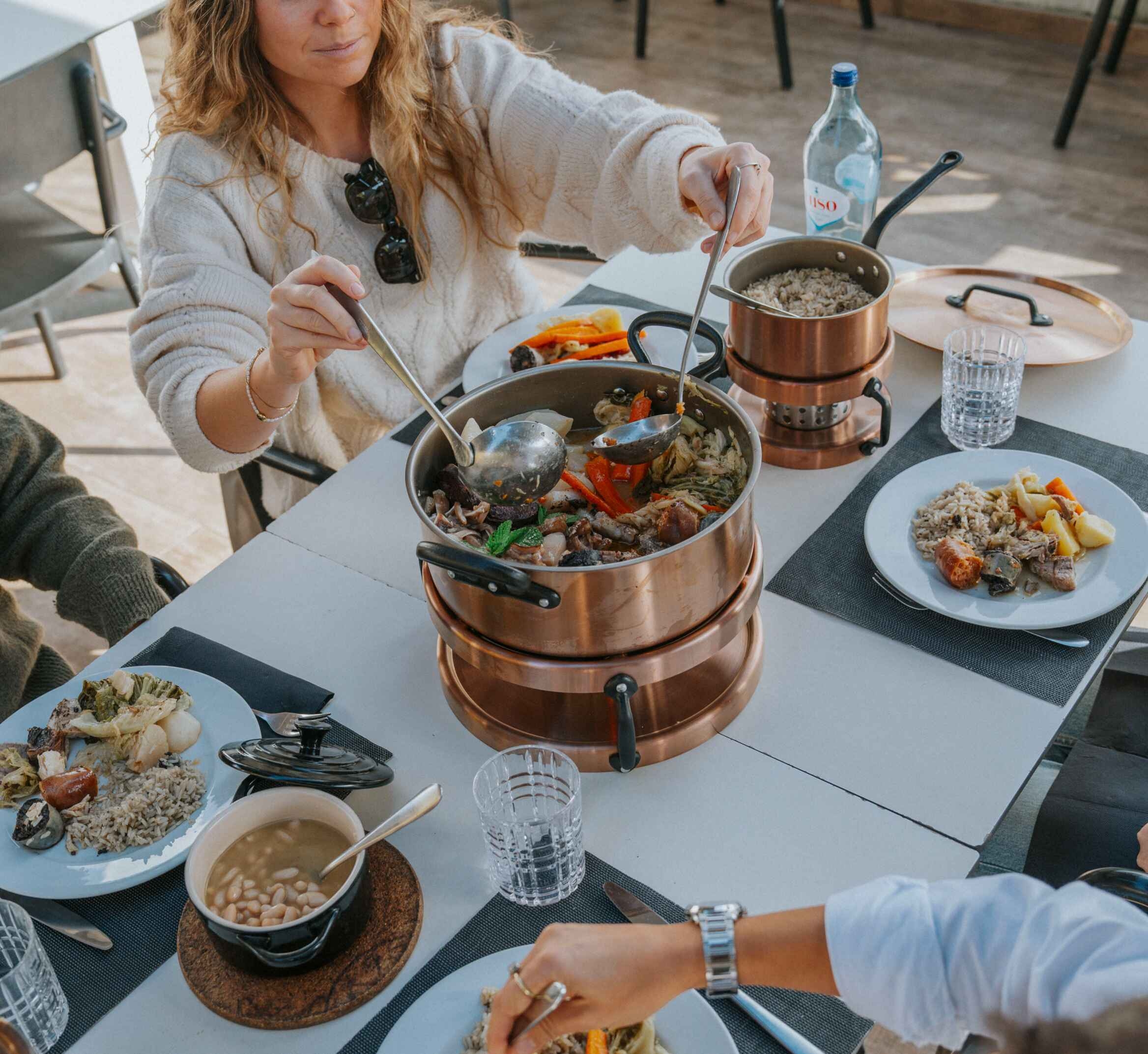 Mesa do Bairro photo at R. Reis Gomes 10, 1000-146 Lisboa, Portugal, Lisbon