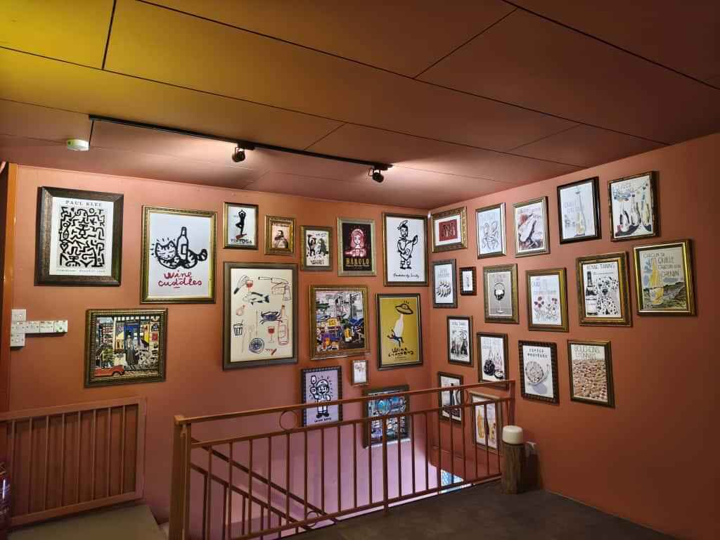 Bar Abong photo at 1st Floor, 17, Lorong Dewan, Pusat Bandar Kota Kinabalu, Kota Kinabalu