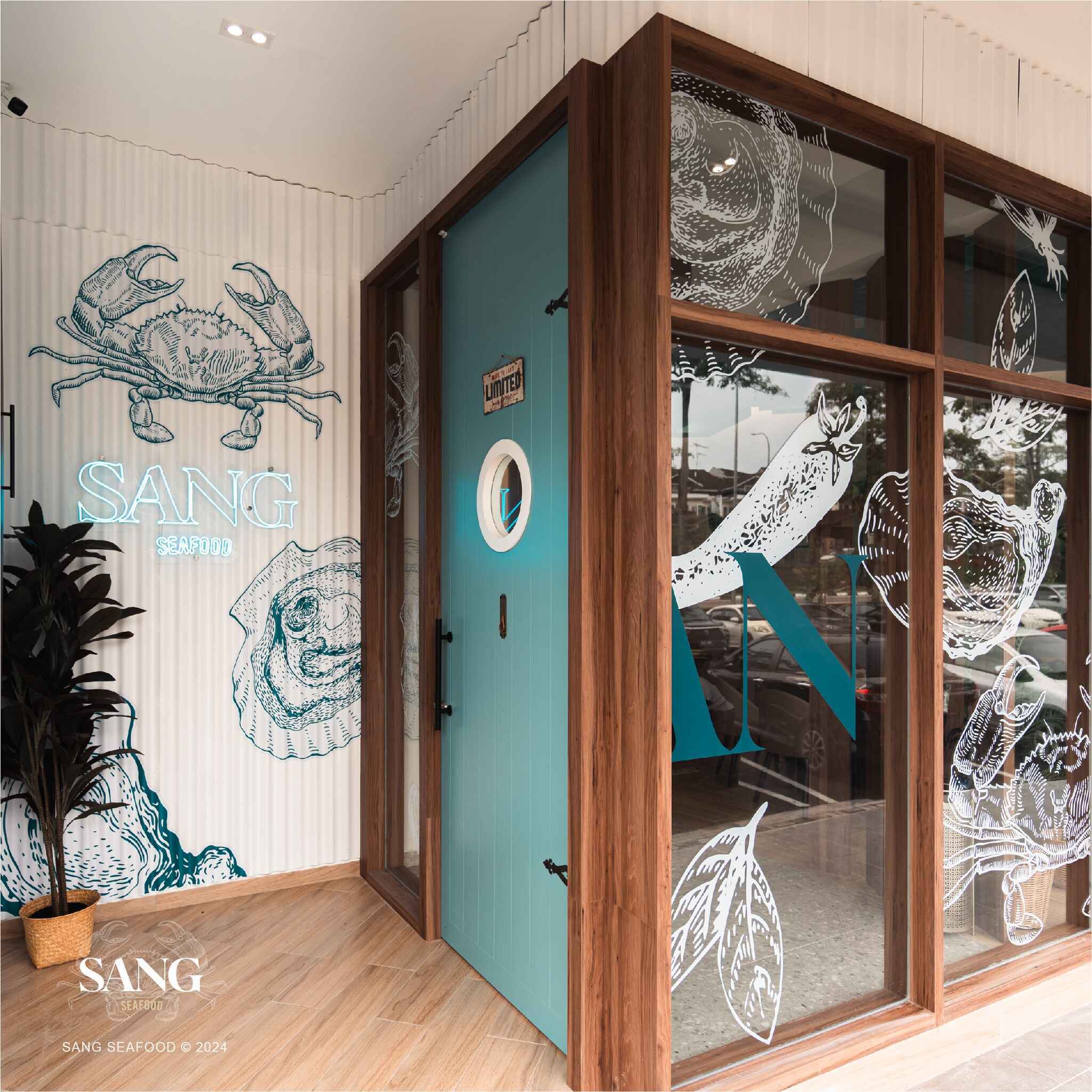 Sang Seafood Halal Restaurant photo at 29, Business Boulevard Central Park, Jln Aliff 6, Taman Damansara Aliff, Johor