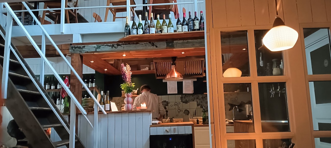 Râzapâz Vinbar & Restaurant photo at Store Torvegade 29, 3700 Rønne, Dinamarca, Rønne, Denmark