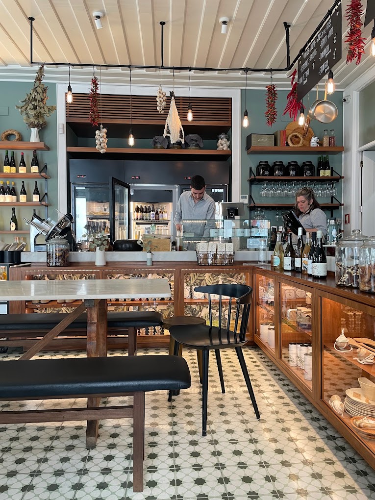 Prado Wine Bar photo at Rua das Pedras Negras, 35-41, Lisbon