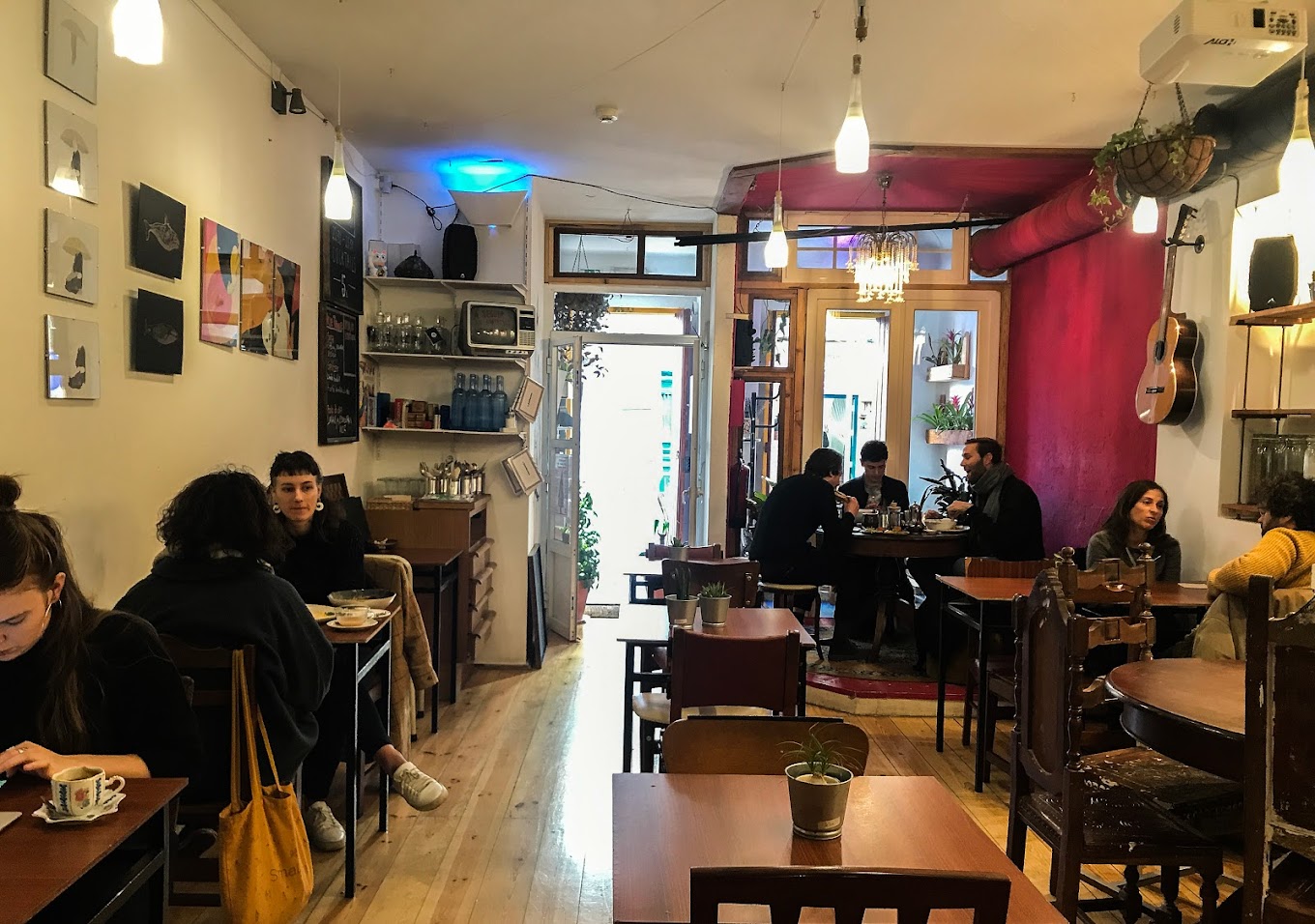 O Gambuzino photo at Rua dos Anjos 5A, Lisbon