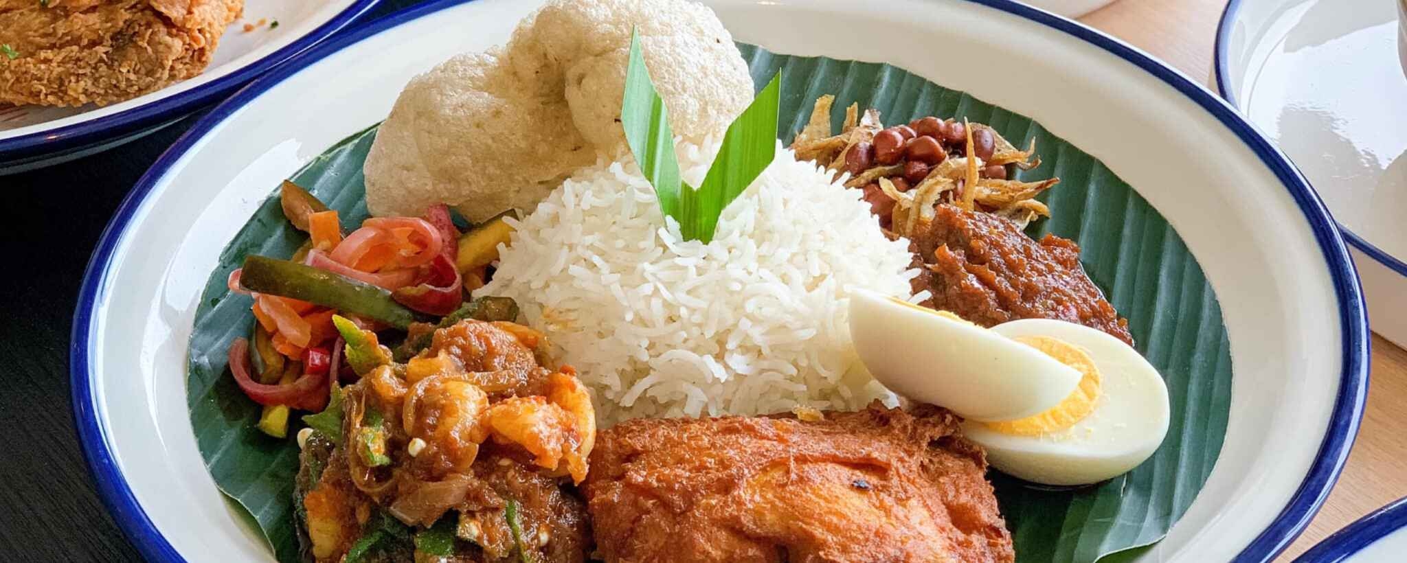 Pound photo at L1-29, Jesselton Mall, 3, Jln Haji Saman, Kota Kinabalu