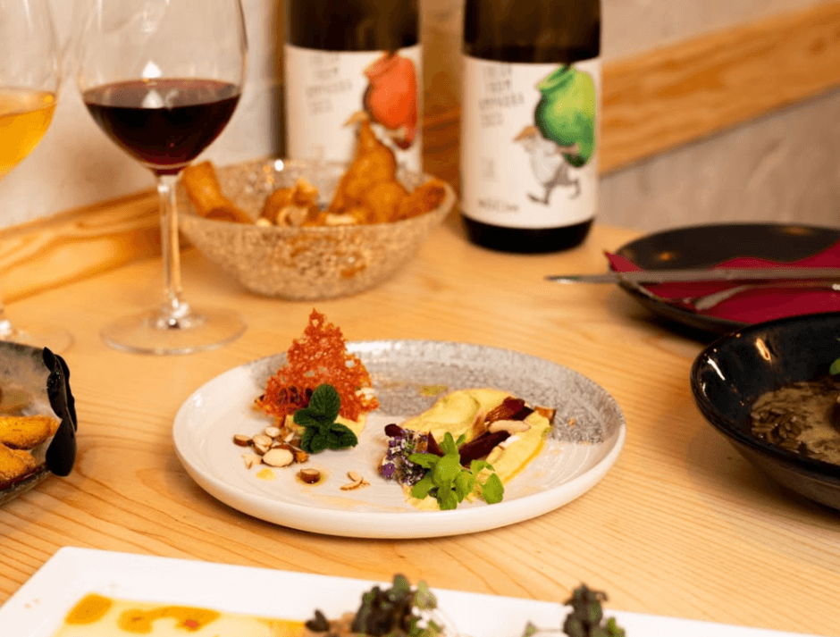 GARUM Fish & Wine Bar photo at Calçada da Graça 20, 1100-265 Lisboa, Portugal, Lisboa