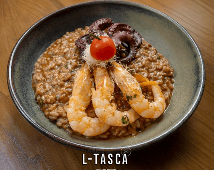 L-Tasca by Maria Peixeira