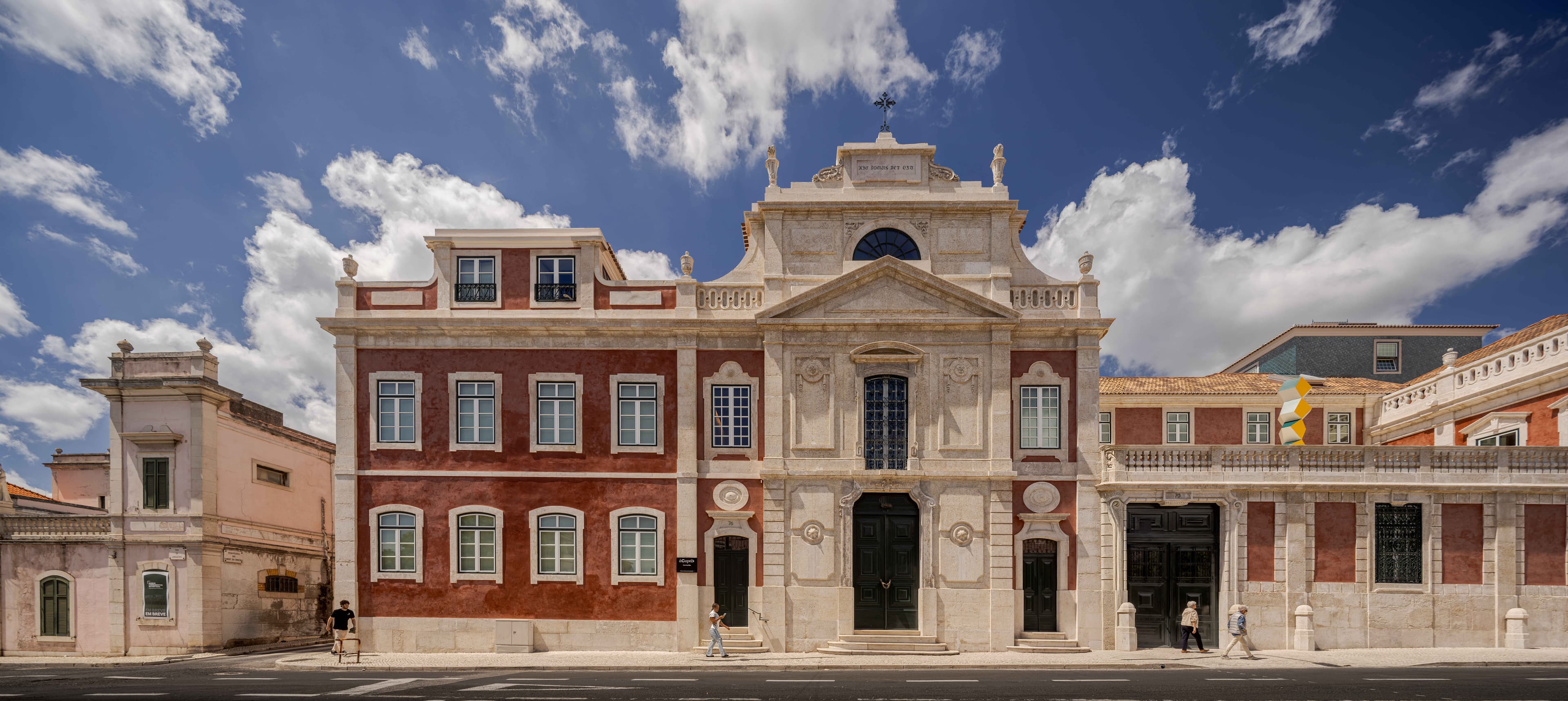 àCapela Live Arts & Bar