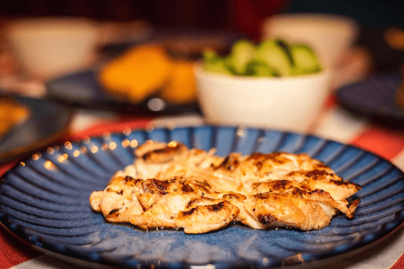 𝐏𝐈𝐂𝐀𝐍𝐇𝐎𝐋𝐎 • by UN photo at Av. 24 de Julho 84BC, 1200-211 Lisboa, Portugal, Lisboa