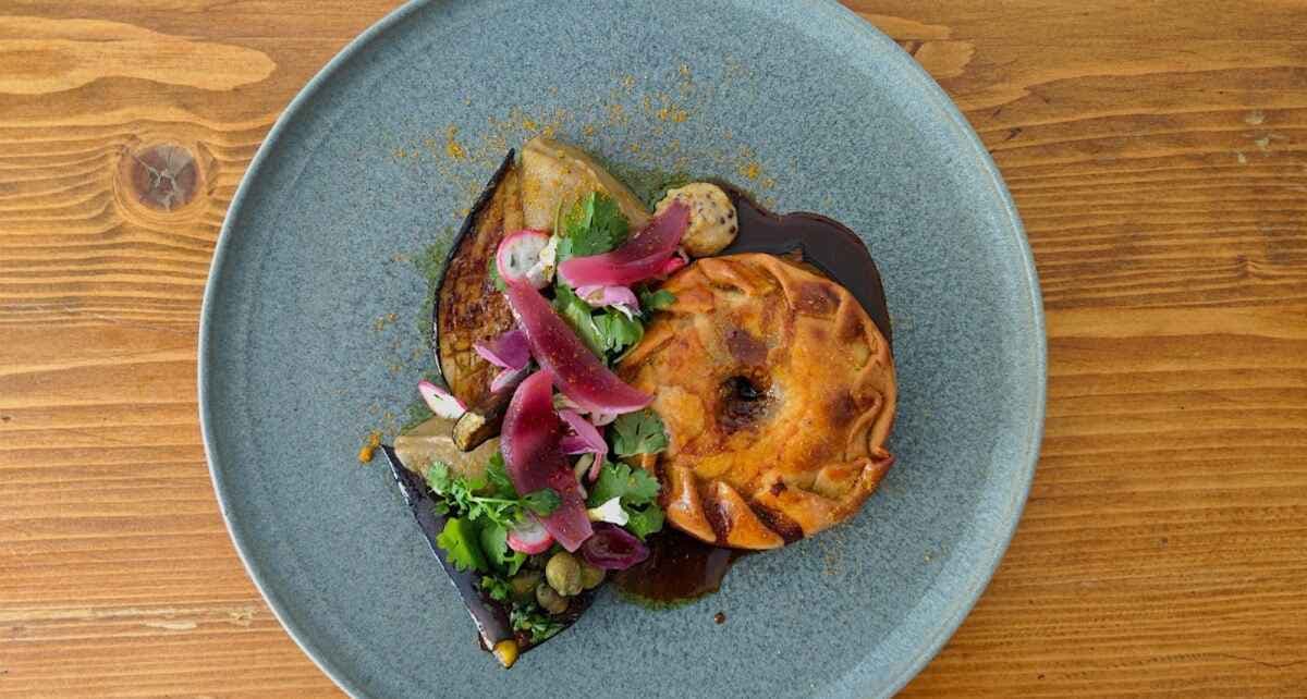 Hibrido photo at R. de Serpa Pinto 34, 7000-505 Évora, Portugal, Portugal