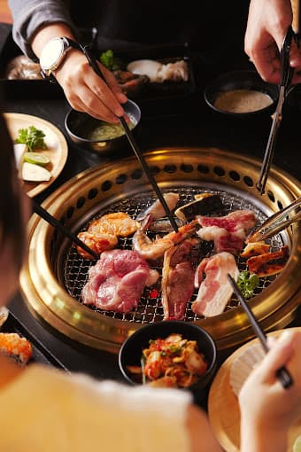 HAPPY GARDEN BBQ