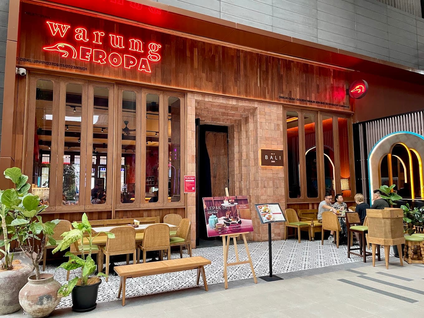 Warung Eropa photo at Dining Terrace, The Exchange TRX, 106, Lingkaran TRX, Imbi