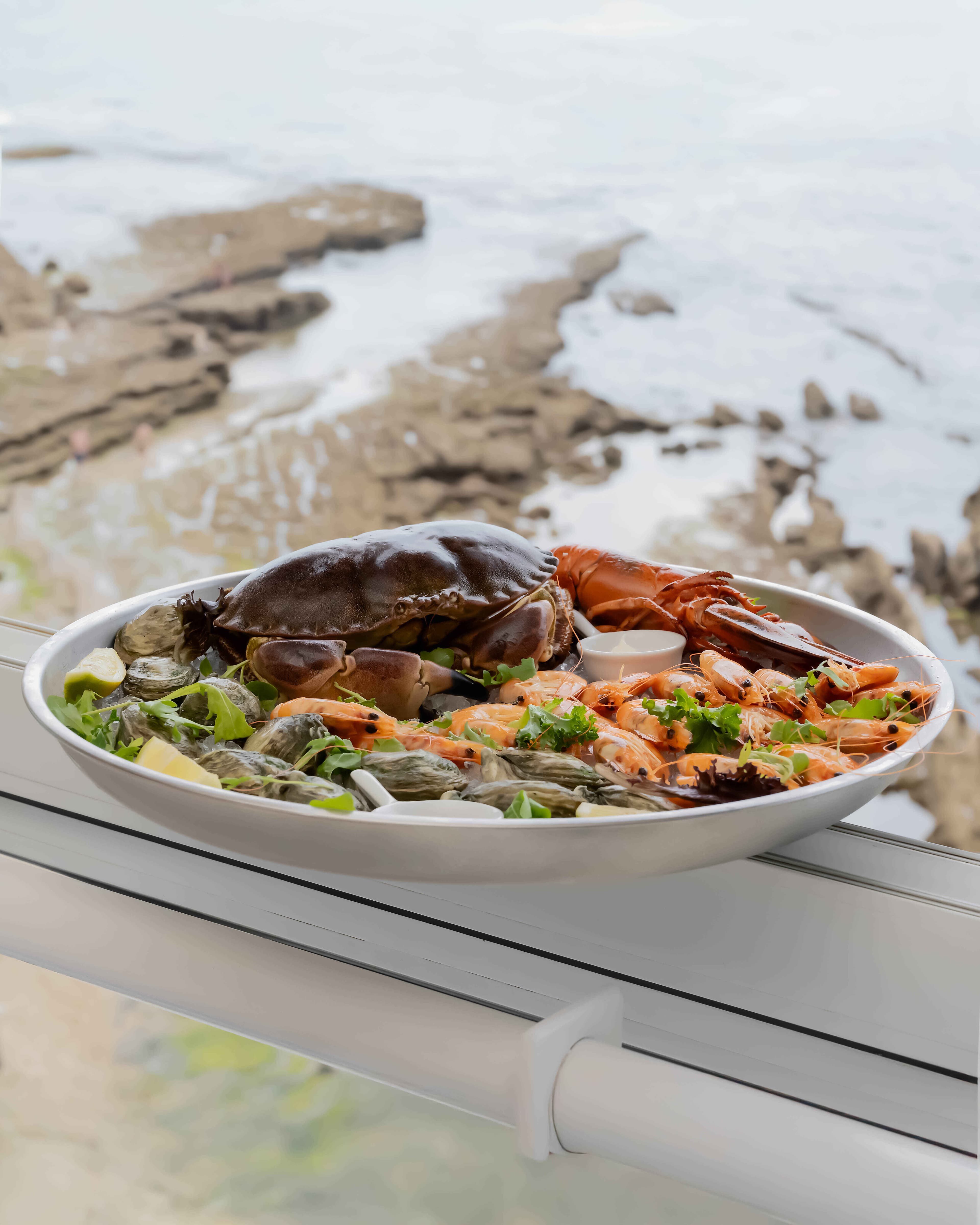 Nautk Restaurante & RoofTop photo at Praia da Bafureira, Av. Marginal, 2775-239 Parede, Portugal, Parede