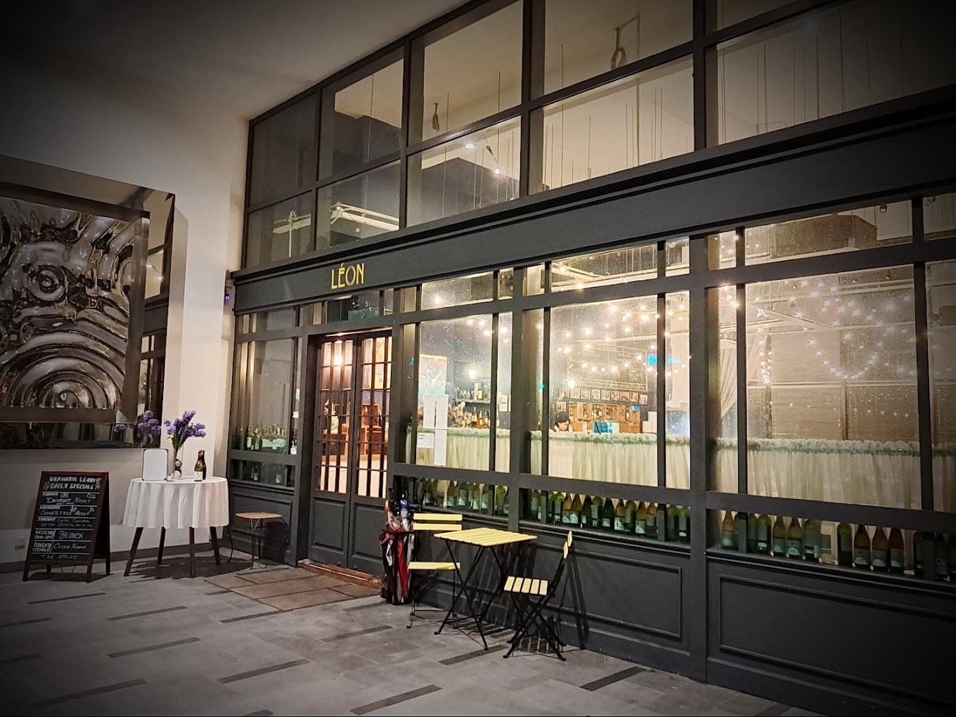 Brasserie Léon photo at Ground Floor, Menara Manulife, 6, Jalan Gelenggang, Bukit Damansara, 50490 Kuala Lumpur, Wilayah Persekutuan Kuala Lumpur, Malaysia, Kuala Lumpur